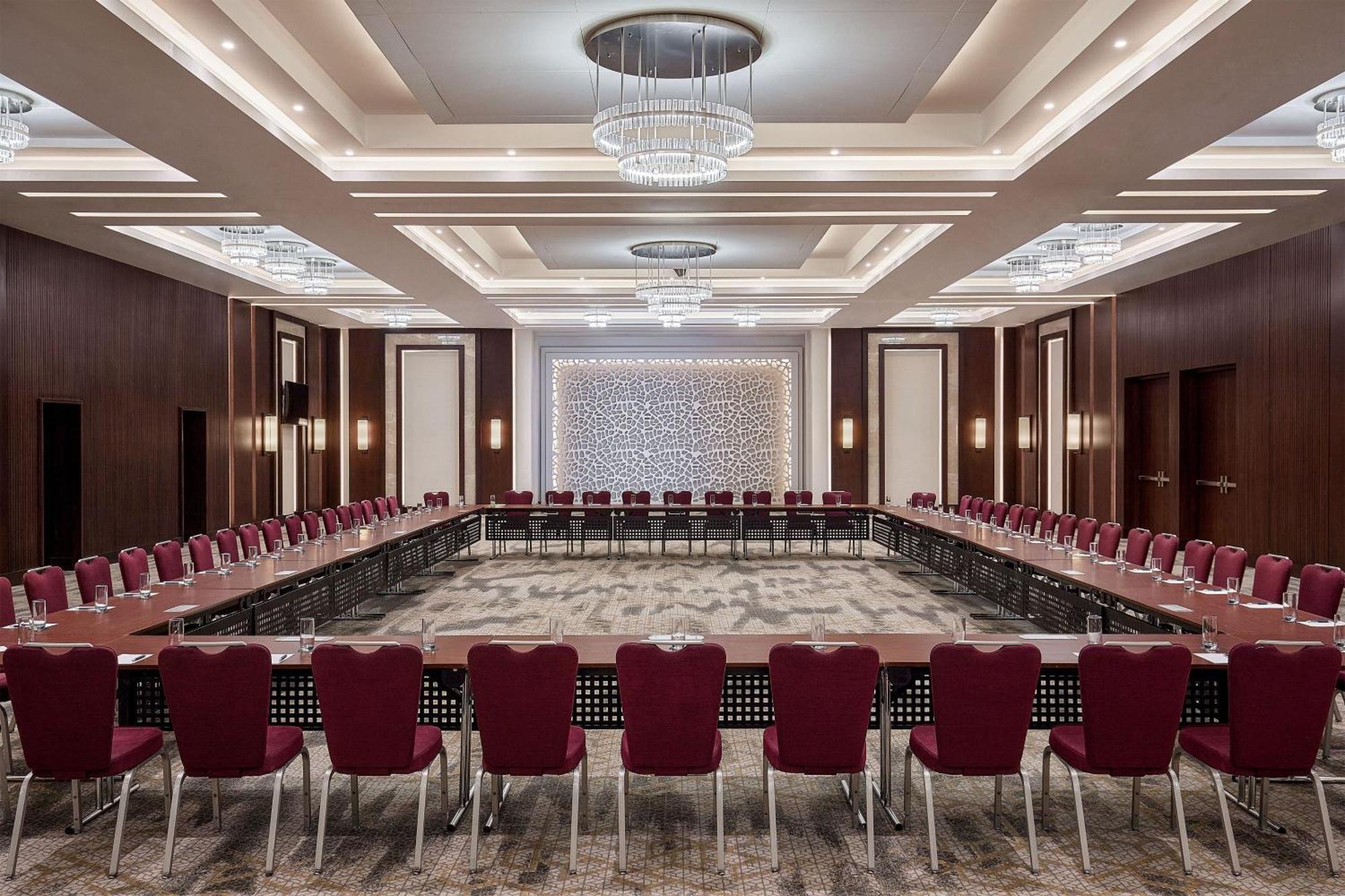 Sheraton Cairo Hotel&Casino Giza Esterno foto The ballroom