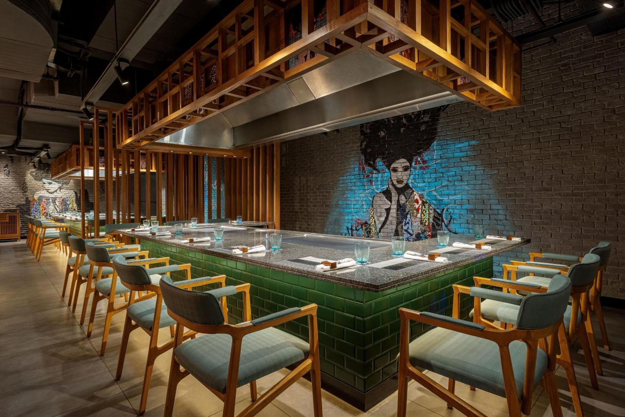 Sheraton Cairo Hotel&Casino Giza Esterno foto Sushi restaurant in Bangkok